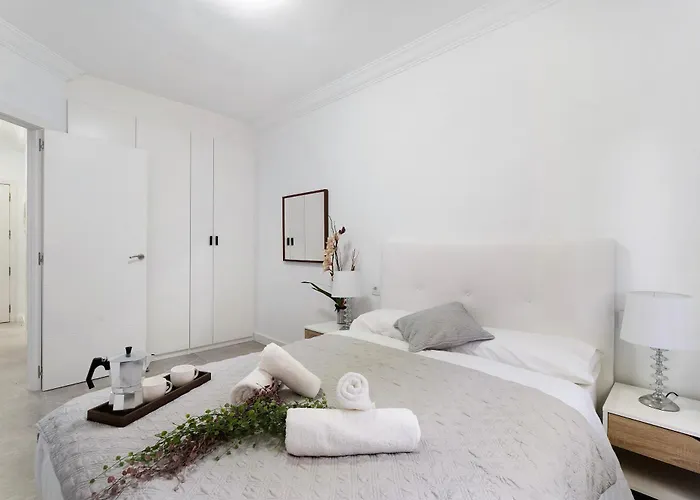 Acuarela Σάντα Κρουζ Τενερίφης